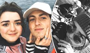 Como a fidelização é fundamental para manter o видео star sessions maisie 026 4k канала star sessions models. Game Of Thrones Maisie Williams And Boyfriend More Loved Up Than Ever In Online Snaps Celebrity News Showbiz Tv Express Co Uk