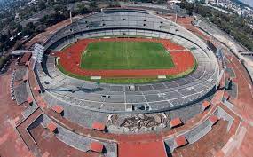 Cuenta con 4 cabinas para televisión y 16 de radio. Especificidad Manga Locomotora Estadio Olimpico Pumas Dictadura Tuberia Acceso