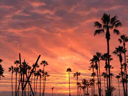 Itap Of The Sun Setting At Venice Beach Ca Photo Capture Nature Incredible Photo Backgrounds Venice Beach Ca Sunset