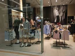 Jūs esat ieradušies uz šo lapu, jo tas, visticamāk, meklē: Christmas 2017 Padini Aeon Cheras Selatan Picture Display Window Display Christmas 2017