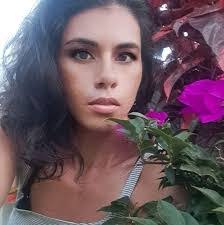 Suly Cruz's Instagram, Twitter & Facebook