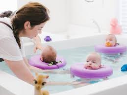 Di samping biaya cukup ringan, si kecil juga tidak perlu beradaptasi dengan lingkungan baru. Baby Spa Di Rumah Solusi Mudah Dan Murah Untuk Tumbuh Kembang Anak