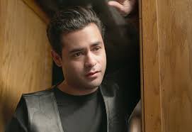 Y sí, las razones son mucho más que evidentes con el regreso de christian serratos en sus zapatos. Who Is A B Quintanilla S Wife Selena S Family Explained