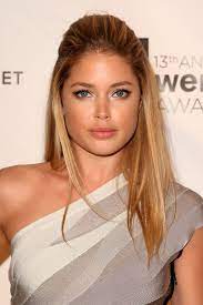 Doutzen Kroes 8 Prettiest Hair And Makeup Moments Sleek Hairstyles Straight Hairstyles Half Up Hair