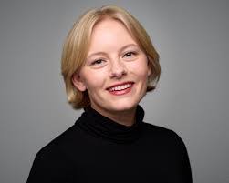 Penelope Wolff's Instagram, Twitter & Facebook