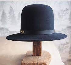 Pin By Natalya Meregina On Otdelka In 2021 Leather Trims Sturdy Tall Hat