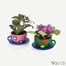 Well, following is a cute little indoor garden idea it is possible to add to them, and any room in your home. Pin On Flower Arrangements