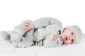 Pin Pa Prematur Babyklaer Og Babyutstyr
