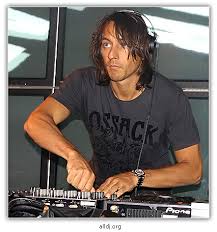 It was released as the second major single from sinclar's western dream album, on 6 june 2006. Bob Sinclar The Bob Sinclar Show 14 Nov 2020 Dj Mp3 Live