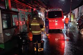 021 5565 8103 lowongan khusus security bandung cimahi karawang bekasi. 60 Warga Cibubur Terdampak Banjir Akibat Tanggul Kali Cipinang Bocor Antara News