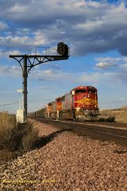 Atsf 8271 Wb Mp173 Manuelito Nm 4 24 2001 Train Pictures Train Tracks Bnsf Railway