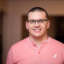 I am wondering if anyone has moved from Calgary to Newfoundland recently  and used a moving company. I am wondering if anyone can recommend a moving  company that they have used. |