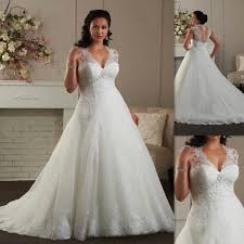 Discount Plus Size Wedding Dresses 2017 Lace Off The Shoulder Half Sleeves A Line Maxi Women Bridal Gowns Big Size Formal Vestidos De Novia Slim A Line Wedding Maternity Bridal
