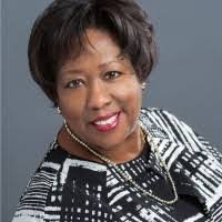 Carol Echols's Instagram, Twitter & Facebook