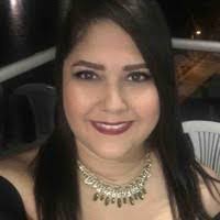 Mara Molina's Instagram, Twitter & Facebook