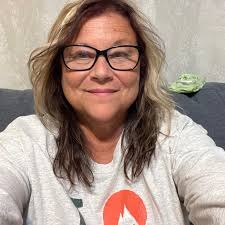 Erin Rock (@erinsuerock) • Facebook