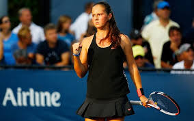 Get the latest player stats on daria kasatkina including her videos, highlights, and more at the official women's tennis association website. Herunterladen Hintergrundbild Daria Kasatkina Russischer Tennis Spieler Wta Junge Sterne Tennis Russland Fur Desktop Kostenlos Hintergrundbilder Fur Ihren Desktop Kostenlos