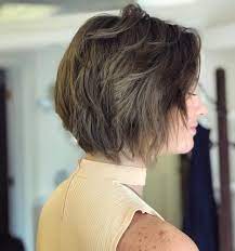 Here are some tips for short hair with messy look that give you both trendy and stylish look. 19 Sleek Short Messy Hair Ideas To Try In 2021