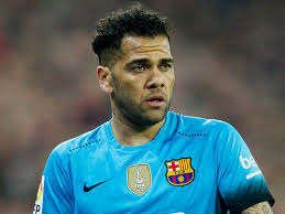Dani alves est également un des joueurs les plus puissants de l'équipe, un arrière droit très dynamique, et est capable de parcourir de très longues distances lors des matches 4. Dani Alves On Signing With Juventus They Have A Great Dream And I Want To Make It A Reality Black White Read All Over