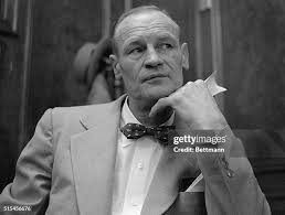 106 Coach Joe Strain Photos & High Res Pictures