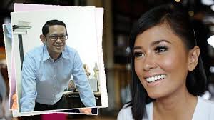 Puluhan Mobil Mewah Antar Tamu Undangan Pernikahan Titi Rajo Bintang dan Bos  Taksi