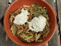 Puntarelle Pasta With Burrata The Pasta Project Recipe In 2020 How To Cook Pasta Burrata Pasta