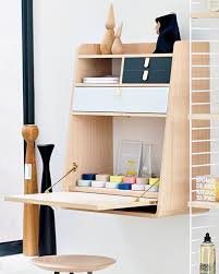 Bureau Pliable Pour Petit Espace 10 Meubles Design A Petit Prix Clematc Bureau Pliable Bureau Mural Rabattable Bureau Mural
