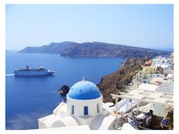 Σαντορίνη, pronounced sandoˈrini), officially thira (greek: Santorini Recko Easy Travel