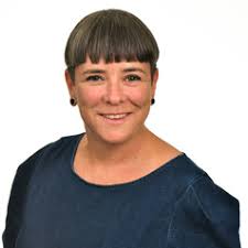 Rebecca Cairns's Instagram, Twitter & Facebook