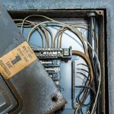 Aluminum Wiring In Houses: What Homeowners Need To Know - Pacific Star  Electric