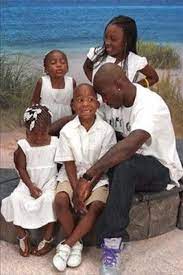 Handsome and tall chad johnson is a american renown retired soccer player. 15 Nfl Players With Loads Of Kids Family Affair African American Family Celebrity Kids
