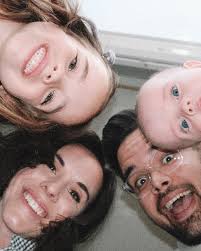 this weekend, I took some family photos of my good friends. 🩵 and just a  reminder to never stop learning because I was 8/10 scared to do this  because I'm usually directing