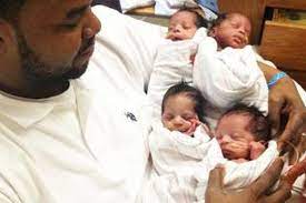 Bayi dengan berat badan lahir rendah ini rentan sakit atau mengalami infeksi, sedangkan dalam jangka panjang, bayi tersebut berisiko mengalami keterlambatan perkembangan motorik atau kemampuan dalam belajar. Seusai Melahirkan Bayi Kembar Empat Perempuan Ini Meninggal Dunia Halaman All Kompas Com