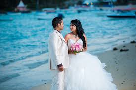 Wird meine ehe in anderen ländern legal sein? Traumhochzeit Am Strand Oder Doch Lieber Las Vegas Inspiration Vom Nix Wie Weg Reisemagazin