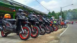 Dishare sama bro anhar ketika motor mio miliknya dirubah spakbor belakang memakai spakbor r15. X Ride Modifikasi Home Facebook