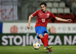 Patrick schick he showed in his debut in the eurocup why in five years 73 million euros have been paid for him in three transfers (sampdoria, 4, roma, 42, and bayer. Tottenham Hotspur Fans Urge Club To Sign Patrik Schick The Transfer Tavern