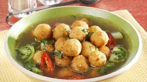 500 gr daging ikan tenggiri 4 siung bawang putih 3 bawang merah 3 butir telur 450. Cara Bikin Sup Ikan Tenggiri Bikin Menu Makan Malam Bersama Keluarga Jadi Spesial Halaman All Tribun Kaltim