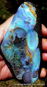 Opaldome Boulder Opal Specimen From Queensland Australia Credit Dieter Rosenkranz Crystals Minerals And Gemstones Mineral Stone