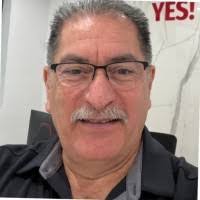 Linda Garnica's Instagram, Twitter & Facebook