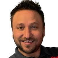 Jonathan Ben's Instagram, Twitter & Facebook