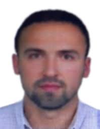 Babasını öldürdü anne ve kardeşini yaraladı