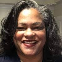 Leslie Reece's Instagram, Twitter & Facebook