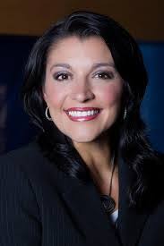 Candace Mcfadden's Instagram, Twitter & Facebook