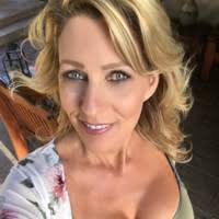 200+ perfiles de «Cheri»