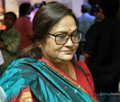 She has received the sangeet natak akademi award for her contribution to indian theatre as an actor. 6ulbd5bbyznalm