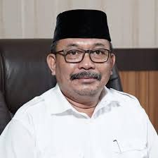Explore tweets of pecinta tante pekanbaru @pekanbaru_tante on twitter. Giant Panam Tutup Pengamat Itu Hal Yang Lumrah Dalam Bisnis Riau1 Com