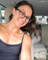 Tamara Olivo's Instagram, Twitter & Facebook