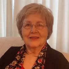 Carol Axtell's Instagram, Twitter & Facebook