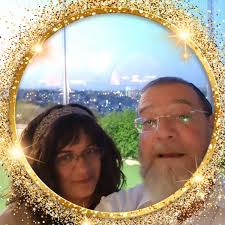 Hi! Does Osher Ad typically open at 9:30 or 10:00 AM? Google is saying 10  but idk why I keep thinking 9:30z thanks!