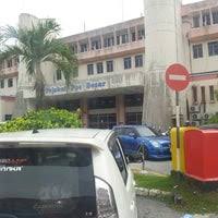 Ini adalah waktu operasi pejabat pos sg petani. Pejabat Pos Besar Shah Alam Post Office